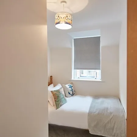 Host & - No 5 Hoggarths Yard Holiday home *